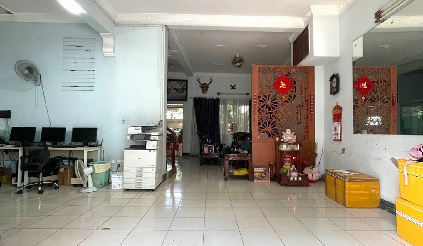 Nhà mặt phố rộng rãi, vị trí vàng Tân Sơn Nhì... Bán nhà mặt phố tại Tân Sơn Nhì, Hồ Chí Minh 01