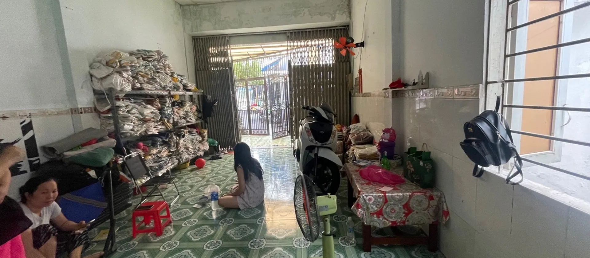 Nhà phố 2 tầng 5m mặt tiền tại Lạc Long Quân, quận Tân Bình... Bán nhà riêng tại Bảy Hiền, Hồ Chí Minh 01