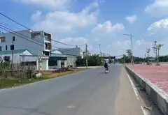 THỬA 634 KHU ĐẤU GIÁ THÔN ĐÔNG TẢO NAM, HOÀN LONG - LÔ GÓC - VỈA HÈ, Ô TÔ TRÁNH - KINH DOANH

💥Mô... Bán đất tại Hoàn Long, Hưng Yên 01