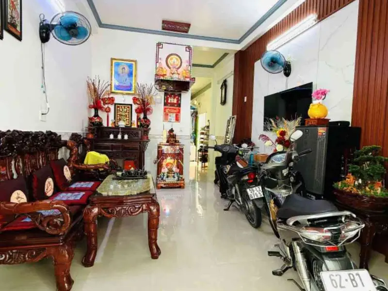 Nhà 4 tầng 5 phòng ngủ, góc 3 mặt hẻm quận 8, hướng Nam... Bán nhà riêng tại Bình Đông, Hồ Chí Minh 01
