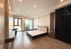 Bán nhà 7 tầng, 4 ngủ, gara, mặt tiền rộng, gần cầu Long Biên... Bán nhà riêng tại Bồ Đề, Hà Nội 06