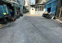 B.ÁN NH.À HẺM XE TẢI THÔNG - KHU
PHAN XÍCH LONG - Q11 - DT: KHỦNG 331M2 - NGANG 8M NỞ HẬU 16M x 26... Bán nhà riêng tại Minh Phụng, Hồ Chí Minh 01