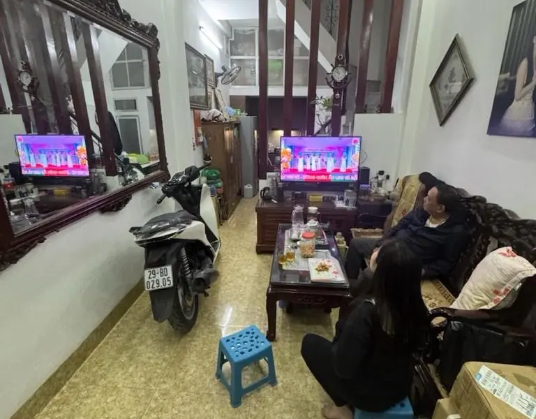 🍁HÀNG VIP ĐỐNG ĐA - NGÕ THÔNG CỰC RỘNG RÃI - NHÀ DÂN XÂY - SỔ VUÔNG NỞ Hậu... Bán nhà riêng tại Đống Đa, Hà Nội 01