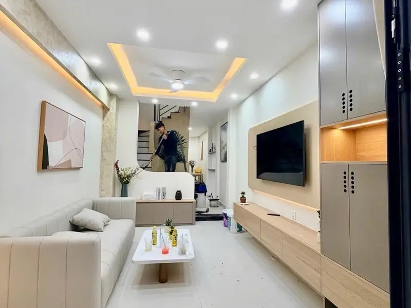 Bán nhà 2 tầng 38m2 tại phường Bình Thạnh giá 5,45 tỷ đồng... Bán nhà riêng tại Bình Thạnh, Hồ Chí Minh 01