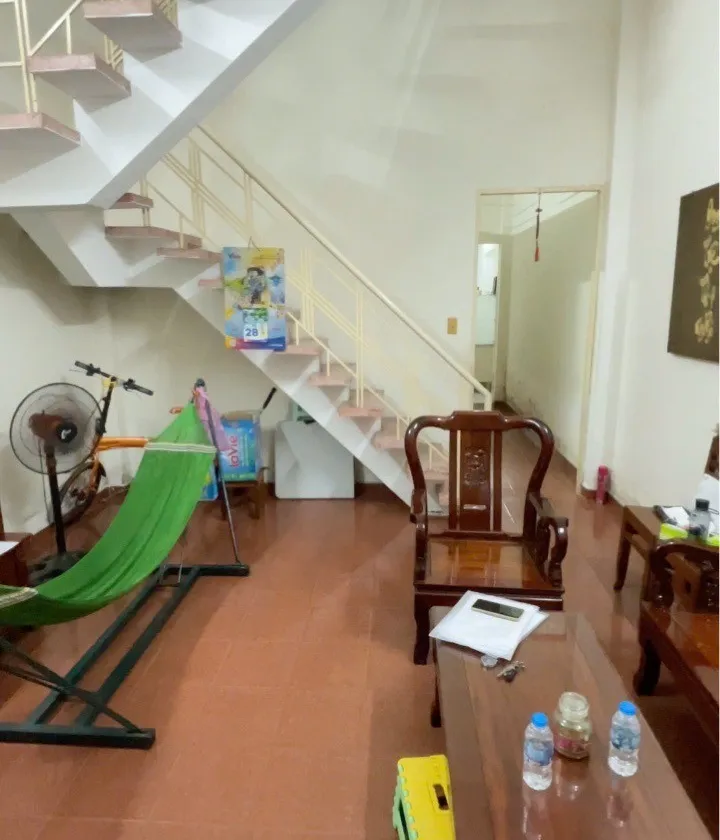 Nhà 2 tầng rộng rãi tại Tân Sơn Nhì, khu dân trí cao... Bán nhà riêng tại Tân Sơn Nhì, Hồ Chí Minh 01