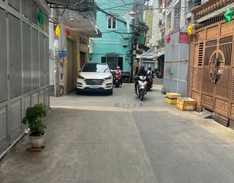 Bán căn hộ dịch vụ 12 phòng tại Phú Nhuận, diện tích 75m2... Bán owner_side tại Phú Nhuận, Hồ Chí Minh 01