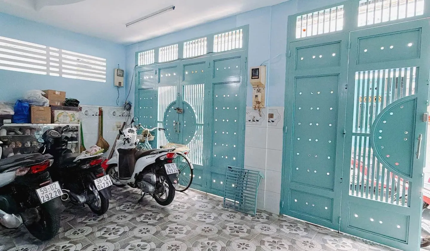 Bán nhà Nguyễn Khoái, 3 tầng, 46m, 3PN khép kín, SHR, Nhỉnh 5 tỷ... Bán nhà riêng tại Vĩnh Hội, Hồ Chí Minh 01