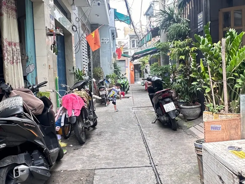 Nhà riêng 2 tầng 4 phòng ngủ tại Phường Bình Trị Đông, Hồ Chí Minh - Giá 5.x tỷ... Bán nhà riêng tại Bình Trị Đông, Hồ Chí Minh 01