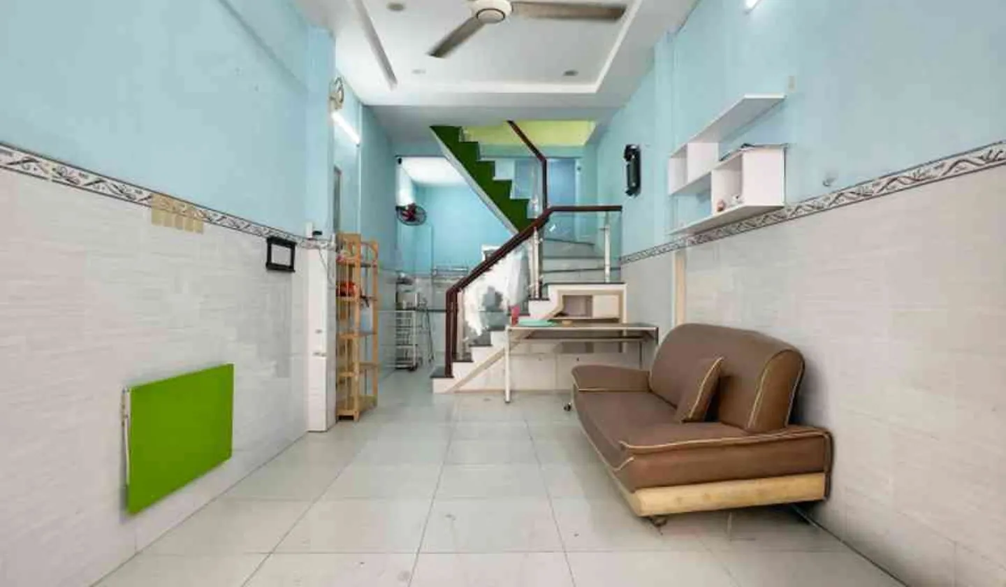 Nhà riêng 2 tầng 35m2 hẻm rộng, gần khu Bắc Hải quận 10... Bán nhà riêng tại Tân Hòa, Hồ Chí Minh 01