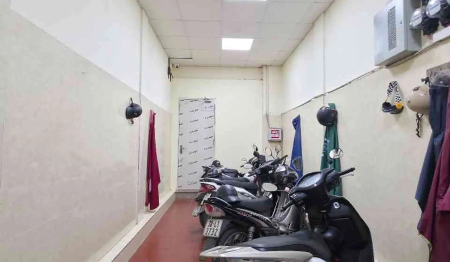 Bán nhà riêng 5 tầng tại Phan Đình Giót, vị trí đẹp, hai mặt thoáng 37m2 giá 9,3 tỷ... Bán nhà riêng tại Phương Liệt, Hà Nội 01