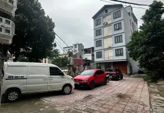 Đất nền ven hồ An Dương Vương với tầm nhìn thoáng đãng và vị trí đắc địa... Bán đất tại Phú Thượng, Hà Nội 01