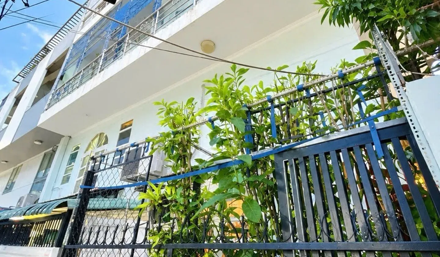 Nhà Đẹp 4 Tầng, Phú Thuận - Không Gian Sống Lý Tưởng... Bán nhà riêng tại Phú Thuận, Hồ Chí Minh 01