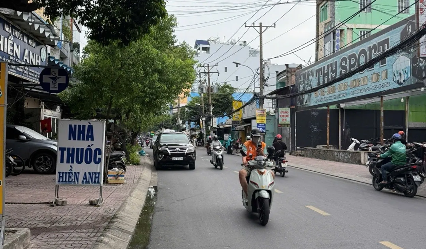 Bán nhà mặt tien Cau xéo Tân Phú vị trí kinh doanh sầm uất, diện tích 74 m²... Bán nhà mặt phố tại Tân Sơn Nhì, Hồ Chí Minh 01