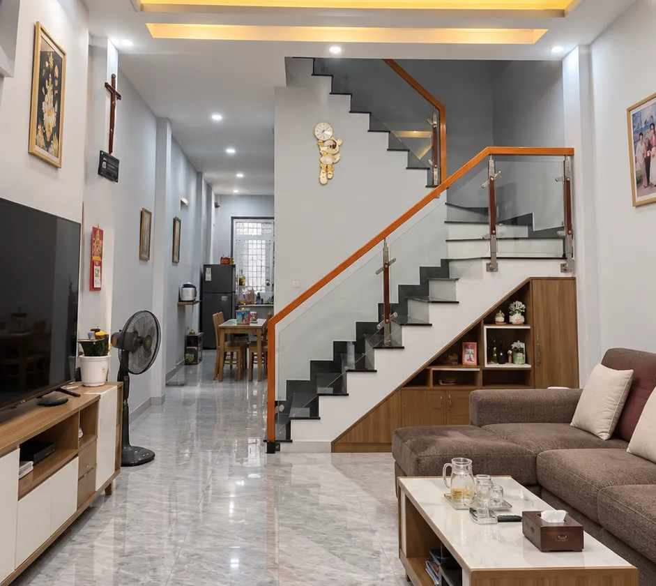 BÁN NHÀ KỀ PHÚ MỸ HƯNG - QUẬN 7 - NHÀ FULL NỘI THẤT - CHỈ 7 TỶ x... Bán nhà riêng tại Phú Thuận, Hồ Chí Minh 01