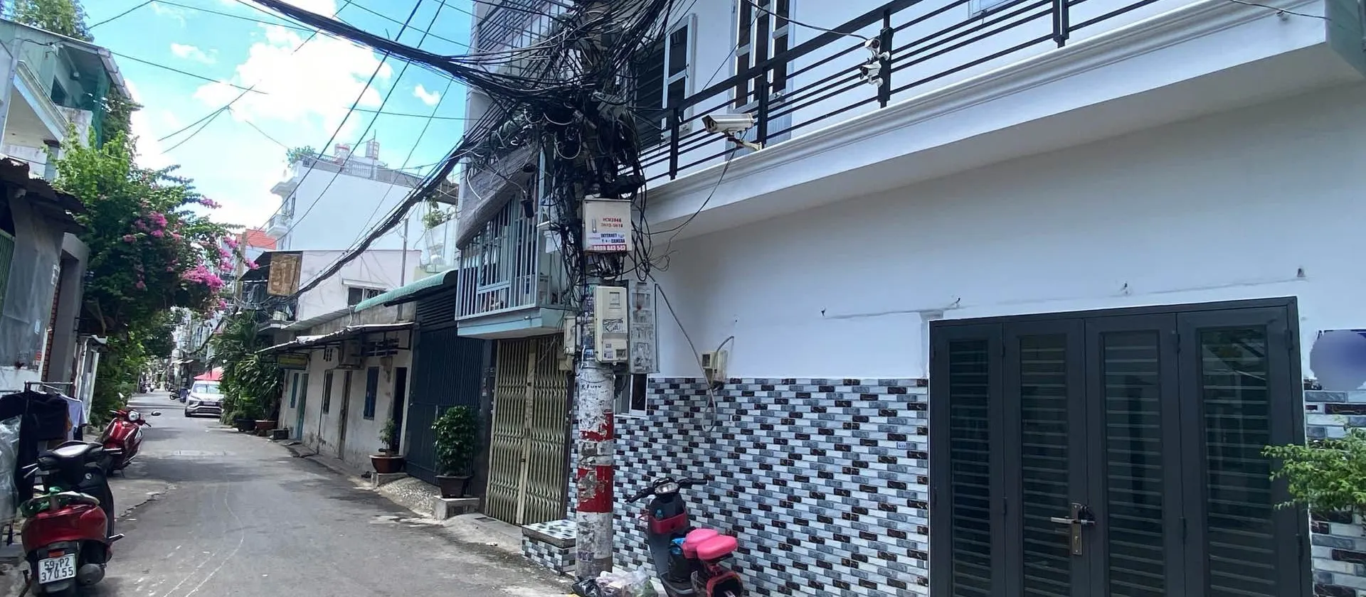 Nhà 2 tầng, mặt tiền rộng, vị trí đắc địa gần emart Phan Huy Ích... Bán nhà riêng tại An Hội Tây, Hồ Chí Minh 01