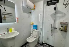 VỪA TIỀN - NHÀ ĐẸP Ở LUÔN - NỘI THẤT CƠ BẢN - GẦN Ô TÔ

Mô tả:
- Nhà 5 tầng còn khá mới, nội thất đ... Bán nhà riêng tại Bồ Đề, Hà Nội 12