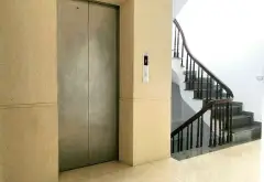 Bán văn phòng 8 tầng mặt tiền rộng, tiện kinh doanh tại trung tâm Cầu Giấy... Bán văn phòng tại Yên Hòa, Hà Nội 01