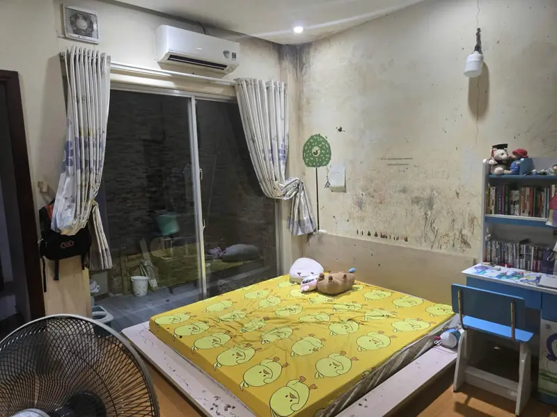 Bán nhà mặt tiền 2 tầng, diện tích 90m² tại Quận 5, TP.HCM... Bán nhà mặt phố tại Chợ Lớn, Hồ Chí Minh 01