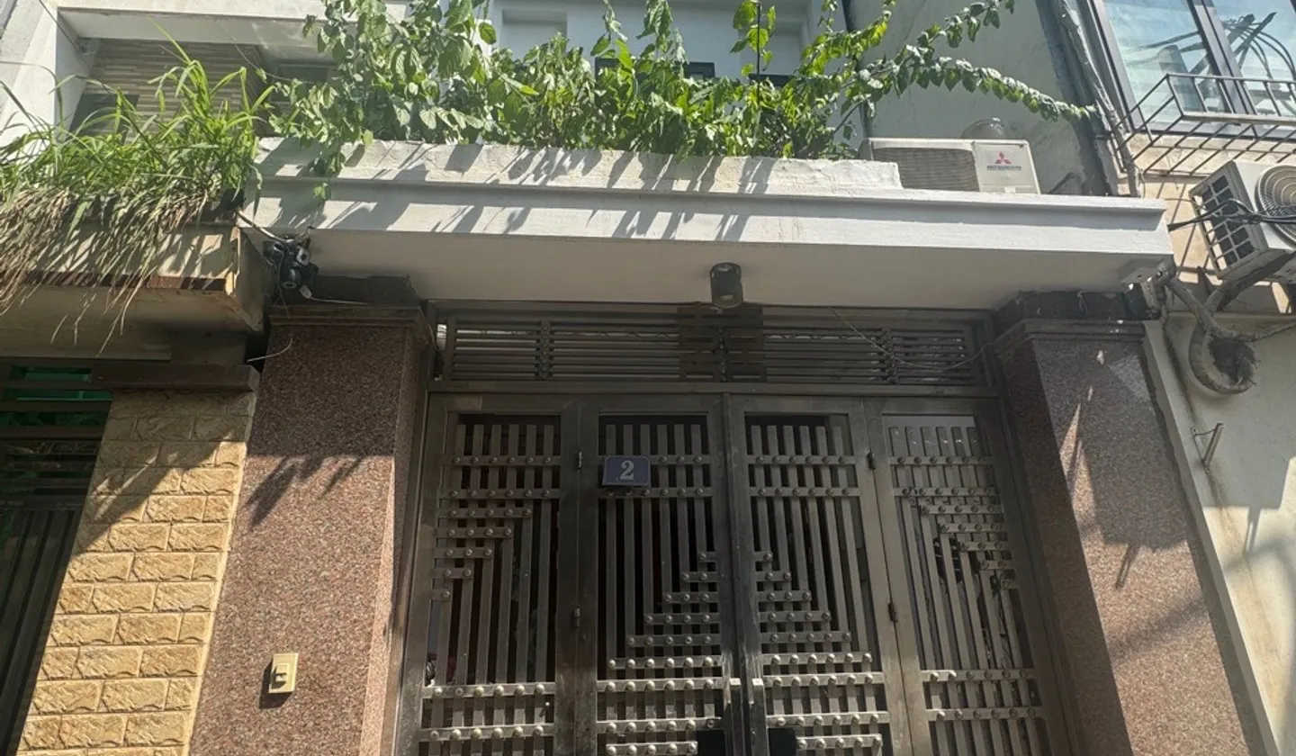 🏡 SIÊU PHẨM NGUYỄN KHOÁI – THÔNG TRẦN KHÁT CHÂN – PHÂN LÔ DÂN TRÍ CAO – 6 NGỦ – Ô CHỜ THANG MÁY... Bán nhà riêng tại Hai Bà Trưng, Hà Nội 01