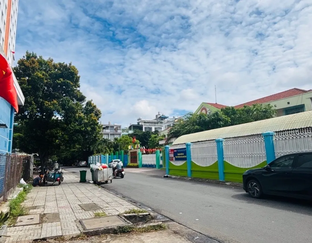 Bán căn hộ 2 phòng ngủ 66.8m² phường Bình Đông giá 3.35 tỷ... Bán căn hộ chung cư tại Bình Đông, Hồ Chí Minh 01