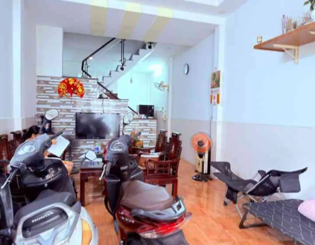 Bán nhà riêng 2 tầng 48m2 tại Tân Quý, giá 6.3 tỷ... Bán nhà riêng tại Tân Sơn Nhì, Hồ Chí Minh 01