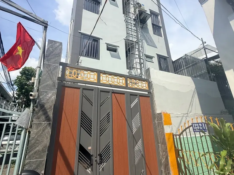 Mua Bán CHDV tại Phường Linh Xuân, TP HCM, mặt tiền 6.2m, thu nhập ổn định, 4 tầng 22 phòng.... Bán nhà riêng tại Linh Xuân, Hồ Chí Minh 01