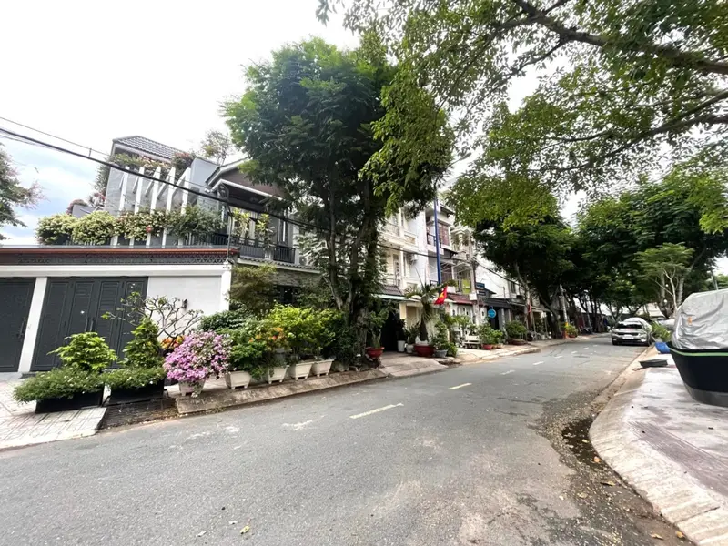 BÁN NHÀ CHÍNH CHỦ 1 ĐỜI - KHU PHÂN LÔ BIỆT THỰ 10HA, GẦN KHU 38HA, GA THAM LƯƠNG, P ĐÔNG HƯNG THUẬN... Bán biệt thự, liền kề tại Đông Hưng Thuận, Hồ Chí Minh 01