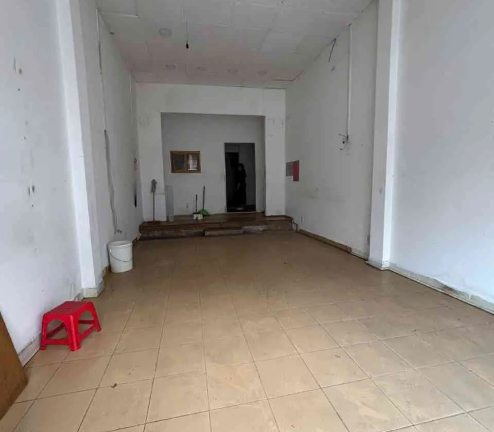 Nhà mặt phố 2 tầng gần phường Bảy Hiền, Hồ Chí Minh... Bán nhà mặt phố tại Bảy Hiền, Hồ Chí Minh 01