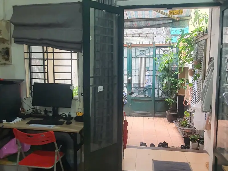 Bán nhà 2 tầng, 2PN tại phường 1, quận 8, giá 5.8 tỷ... Bán nhà riêng tại Chánh Hưng, Hồ Chí Minh 01