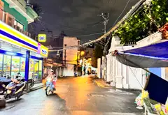 Nhà 3 tầng 4 phòng ngủ ở Tân Bình giá 6.5 tỷ... Bán owner_side tại Tân Hòa, Hồ Chí Minh 01