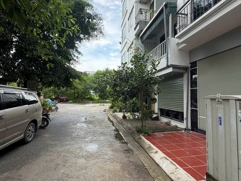 Nhà mặt phố - 30m² - Thanh Trì, Hà Nội - 10.5 tỷ... Bán nhà mặt phố tại Thanh Trì, Hà Nội 01