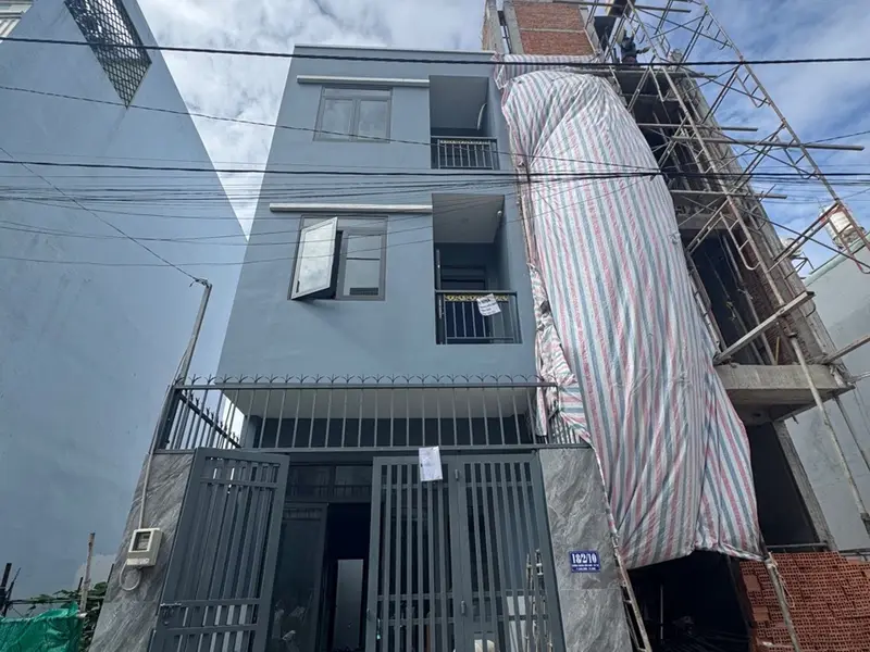 Nhà Riêng 3 Tầng Tại Phường Long Bình - Không Gian Sống Đẳng Cấp... Bán nhà riêng tại Long Bình, Hồ Chí Minh 01