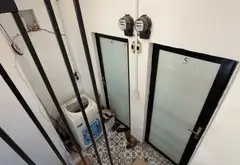Nhà 4 tầng 6 phòng ngủ sạch sẽ, vị trí trung tâm, tiện ích đầy đủ... Bán nhà riêng tại Hòa Hưng, Hồ Chí Minh 07