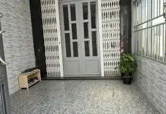 NGAY CẦU NGUYỄN KHOÁI  - 3 TẦNG - 61M2 - NỞ HẬU - NGANG GẦN 7M - 5.5 TỶ TL... Bán nhà riêng tại Khánh Hội, Hồ Chí Minh 01