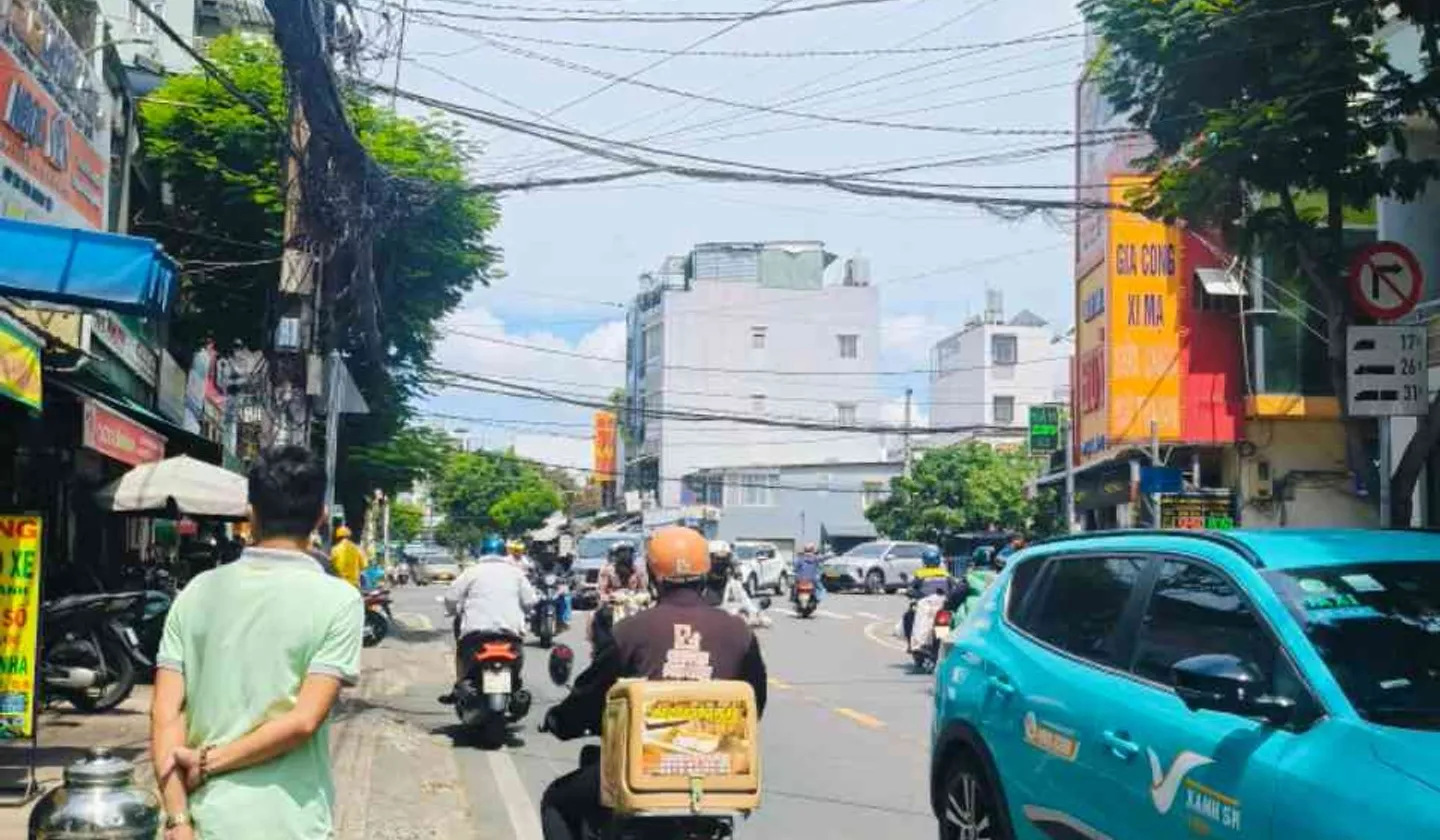 Cơ hội sở hữu nhà riêng 3 tầng mặt tiền rộng tại Phường Chánh Hưng, giá tốt... Bán nhà riêng tại Chánh Hưng, Hồ Chí Minh 01