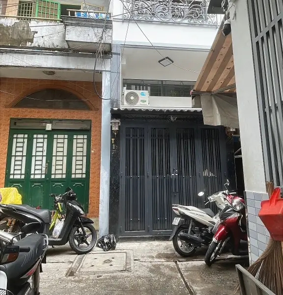 Nhà 4 tầng xinh xắn giữa lòng Quận 1... Bán nhà riêng tại Cầu Ông Lãnh, Hồ Chí Minh 01