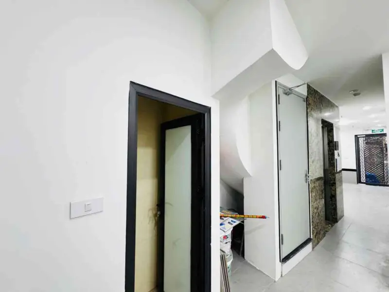 Bán nhà riêng 7 tầng tại Võng Thị, Tây Hồ với view Hồ Tây và thang máy hiện đại... Bán nhà riêng tại Tây Hồ, Hà Nội 01