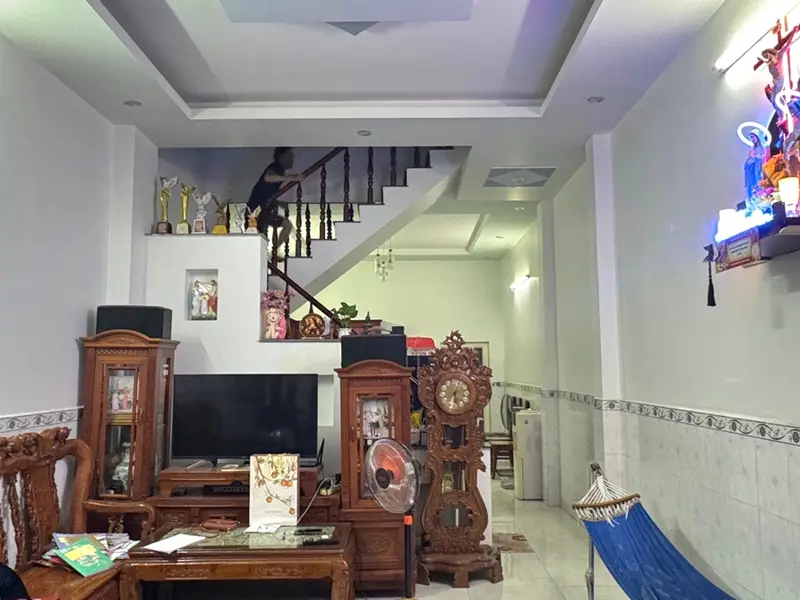 BÁ.N NHÀ ĐẸP SÁT TÂ.N KỲ TÂN QUÝ - HẺM XE HƠI - ( 4X13.5M ) - Ở NGAY - NHỈNH 4$... Bán nhà riêng tại Bình Hưng Hòa, Hồ Chí Minh 01