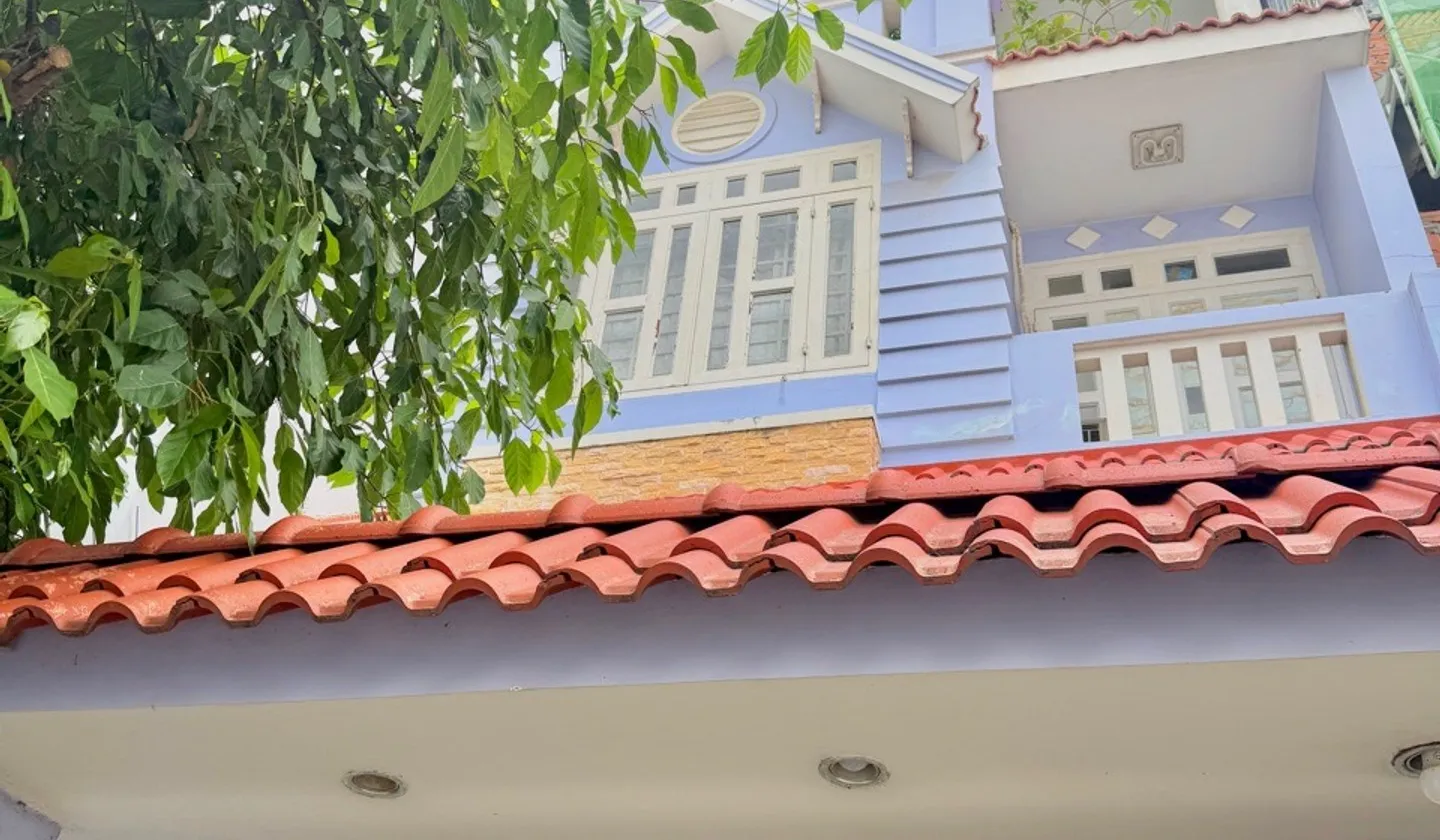 Nhà Phố 4 Tầng, 101m2, Ngang 5.5m, Hẻm 5m Bình Trưng, Quận 2. Chủ Gấp Bán.... Bán nhà mặt phố tại Bình Trưng, Hồ Chí Minh 01