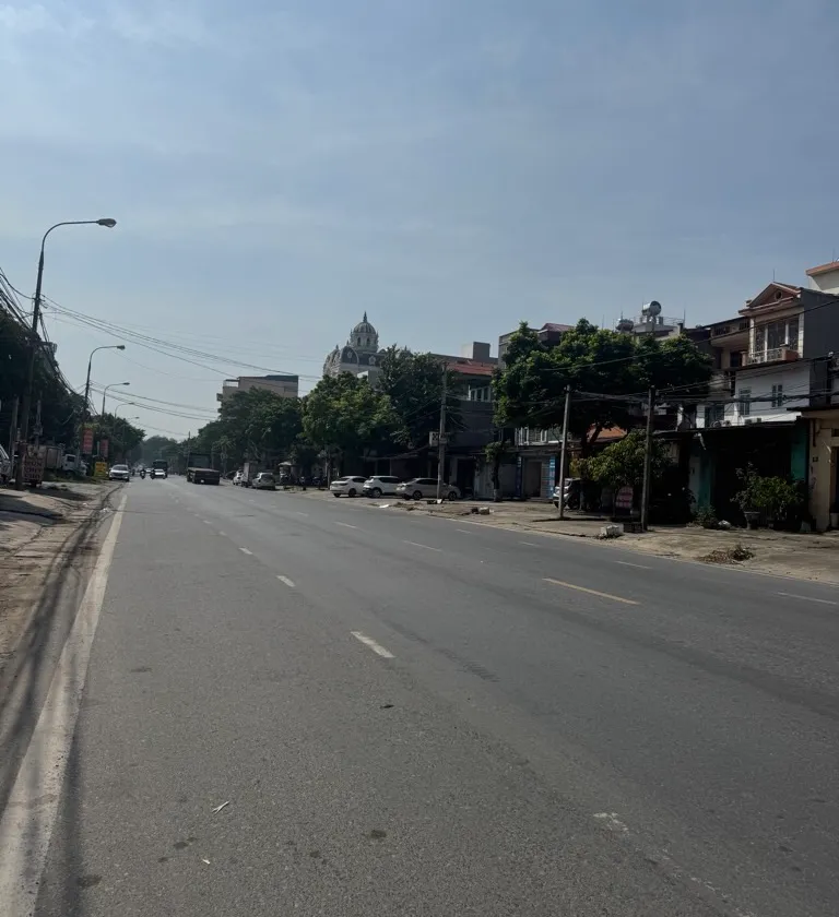 Bán nhà mặt phố 4 tầng diện tích 125 m² tại Đồng Dầu, kinh doanh sầm uất... Bán nhà mặt phố tại Đông Anh, Hà Nội 01