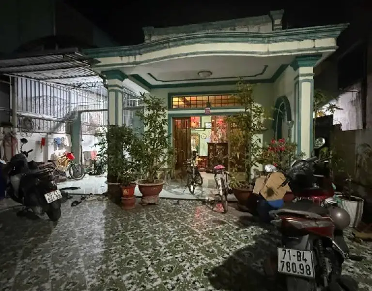 Giảm ngay 200 triệu! Nhà rộng giá tốt trên Lê Văn Lương đang chờ chủ mới... Bán nhà riêng tại Nhà Bè, Hồ Chí Minh 01