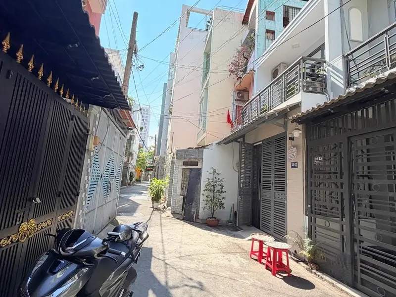 Bán biệt thự liền kề tại phường 14 Tân Bình, 37m2, 3 tầng, 2 mặt hẻm thoáng... Bán biệt thự, liền kề tại Tân Bình, Hồ Chí Minh 01