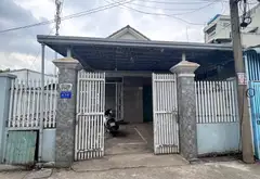 Bán nhà riêng cấp 4 gần Bến xe Miền Đông, diện tích 132.7 m2, sân đậu xe hơi... Bán nhà riêng tại Long Bình, Hồ Chí Minh 01