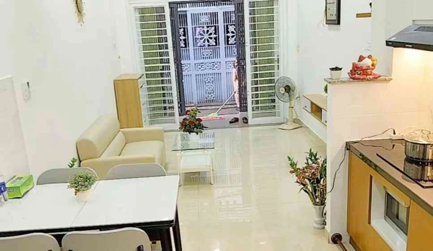 🔥BÌNH THẠNH -TRẦN KẾ XƯƠNG $ 5.9 TL
👉DT:36 M2 (3.2× 12)
👉HXH THÔNG CÁCH 10M 👉2 TẦNG - 72M2 SỬ D... Bán nhà riêng tại Gia Định, Hồ Chí Minh 01