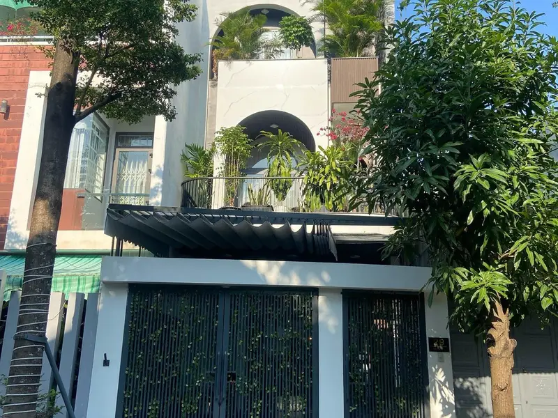 Bán nhà 4 tầng mặt phố Khu Mỹ An gần công viên, view sông Hàn... Bán nhà mặt phố tại Ngũ Hành Sơn, Đà Nẵng 01