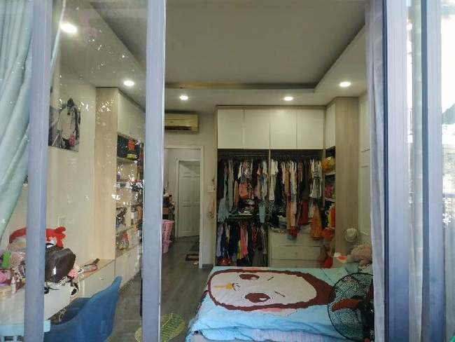 NHÀ ĐẸP 4 TẦNG - NGANG HƠN 4M -  BÌNH HƯNG HÒA - BÌNH TÂN GIÁ 7.7 TỶ tại Hồ Chí Minh 02