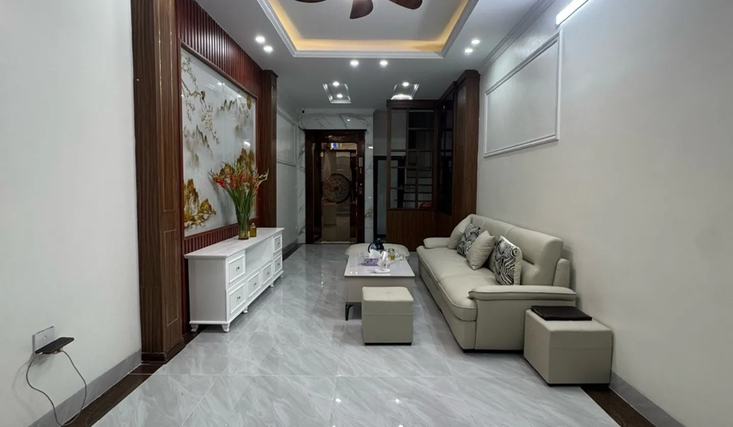 Bán nhà 6 tầng thang máy, trung tâm Hai Bà Trưng, diện tích 46m2... Bán nhà riêng tại Hai Bà Trưng, Hà Nội 01