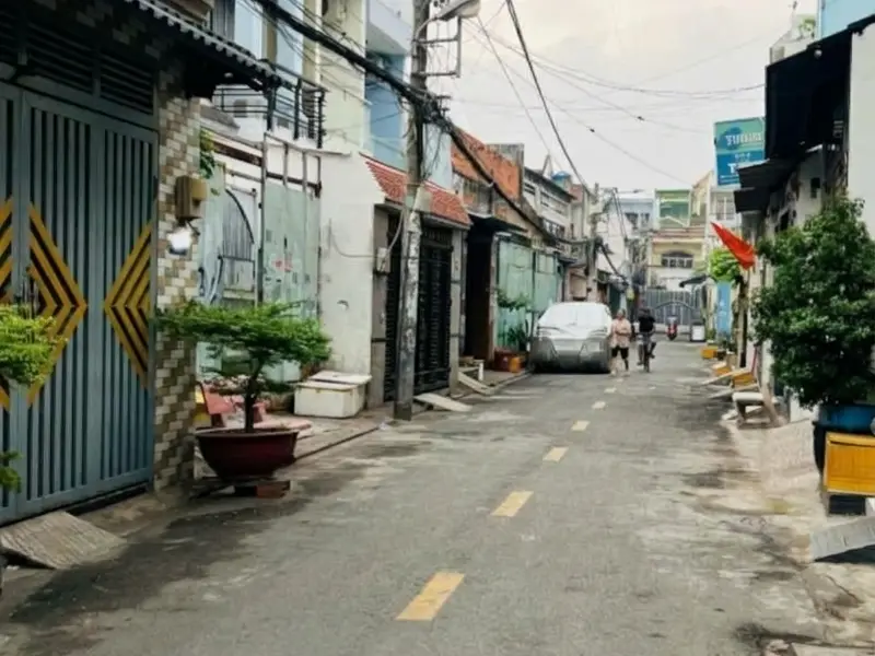 Nhà mặt tiền ngang 4 × 15m, 61m², 2 tầng đúc thật, giá 4,8 tỷ... Bán nhà mặt phố tại Bình Hưng Hòa, Hồ Chí Minh 01
