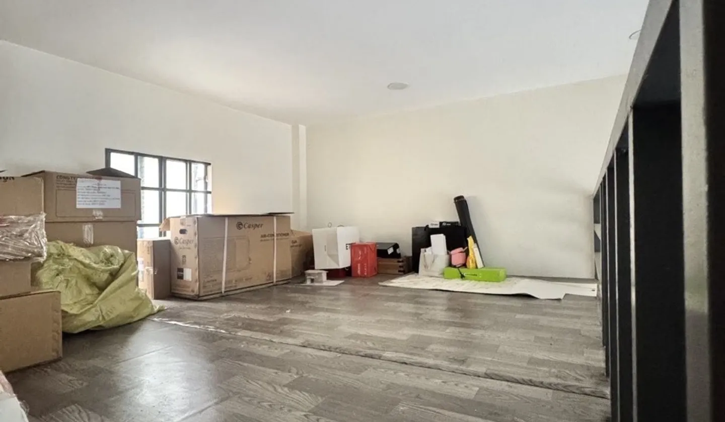 Bán nhà riêng 4 tầng tại Phường 3, Quận 8, diện tích 33m² hẻm xe hơi giá 5,8 tỷ... Bán nhà riêng tại Chánh Hưng, Hồ Chí Minh 01