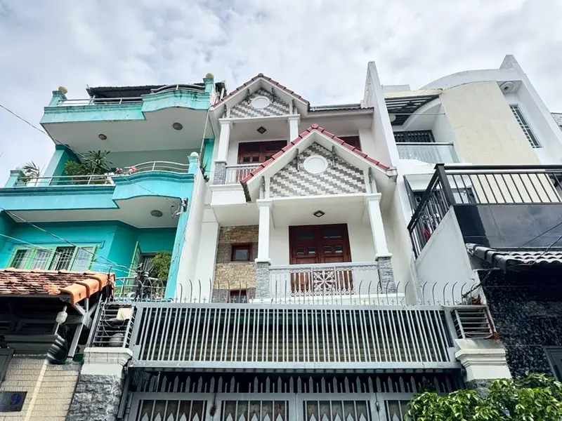 Nhà mặt phố P4 Tân Bình, 5 tầng, kinh doanh sầm uất... Bán nhà mặt phố tại Tân Sơn Nhất, Hồ Chí Minh 01